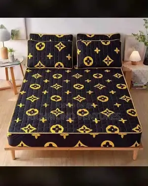 Super Quality Mattress Covers in Diff Colors