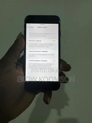 Apple iPhone 7 32 GB Black