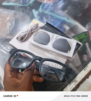Bluetooth Eyeglass