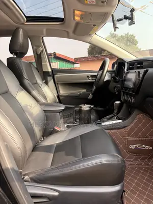 Toyota Corolla 2018 Black