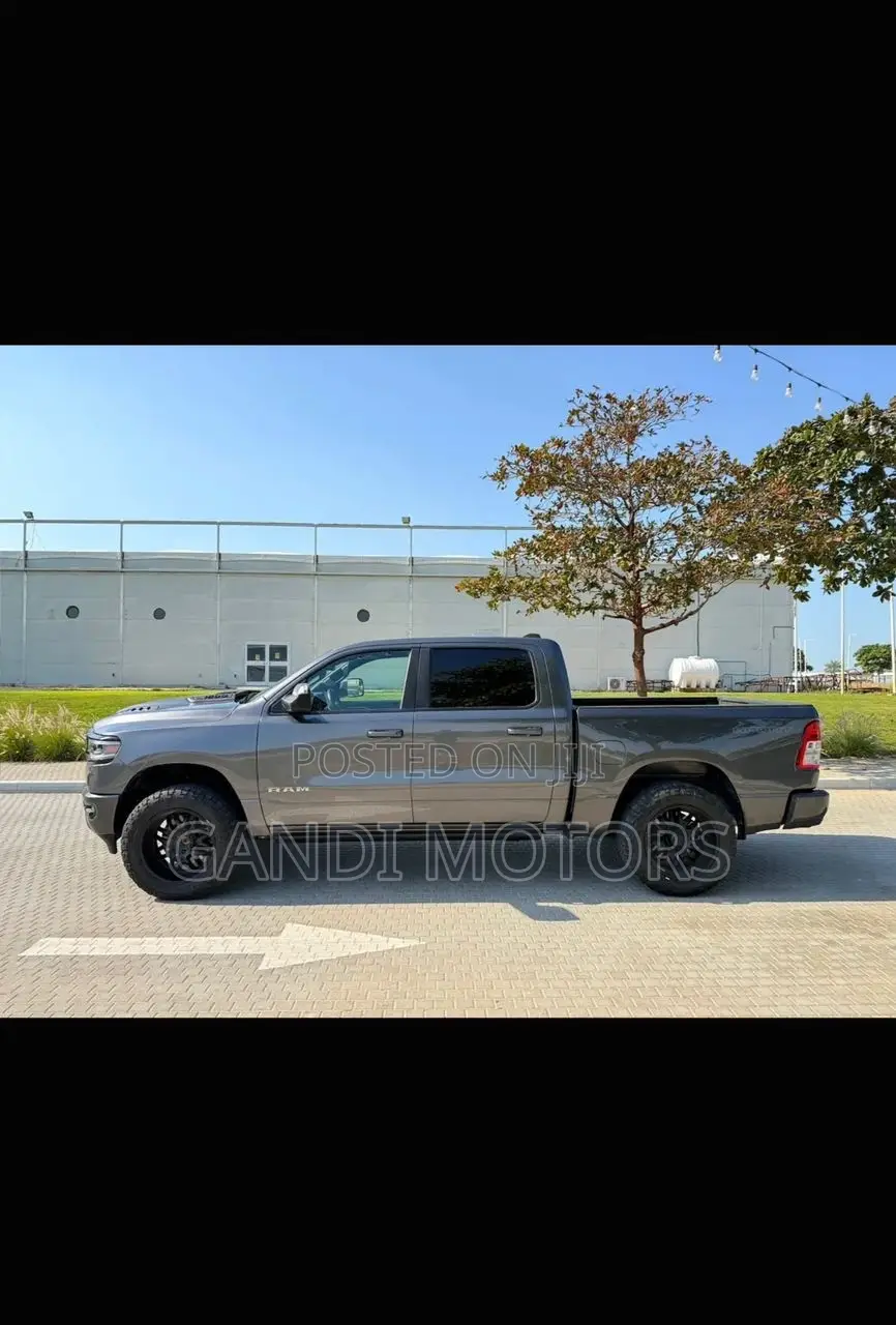 Dodge RAM 1500 5.7 Petrol AWD 2021 Gray