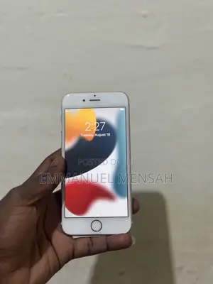 Apple iPhone 6s 64 GB Purple