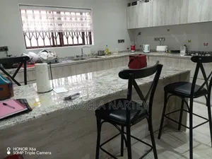 3bdrm House in Regimanuel Estates, Accra Metropolitan for sale