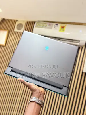 New Laptop Alienware M16 R1 32GB Intel Core i9 SSD 1T