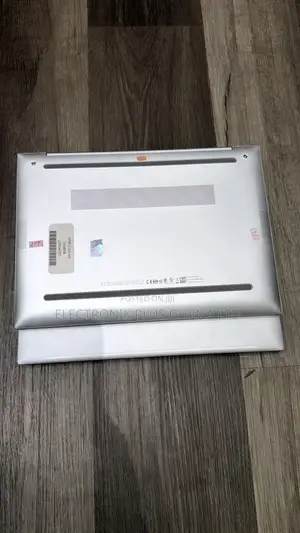Laptop HP EliteBook 840 G10 16GB Intel Core i7 SSD 512GB