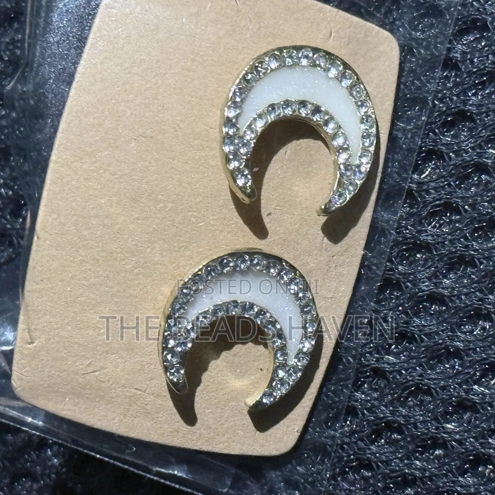 Earrings With Pearl Details