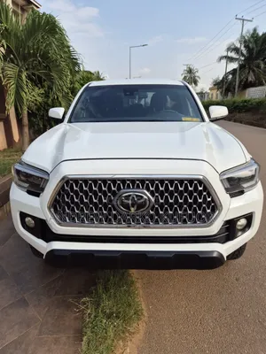 Toyota Tacoma TRD Off Road 2019 Off white