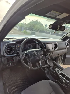 Toyota Tacoma TRD Off Road 2019 Off white