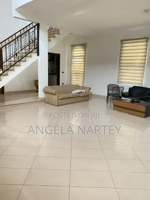 5bdrm House in Transacco Estates, Accra Metropolitan for sale