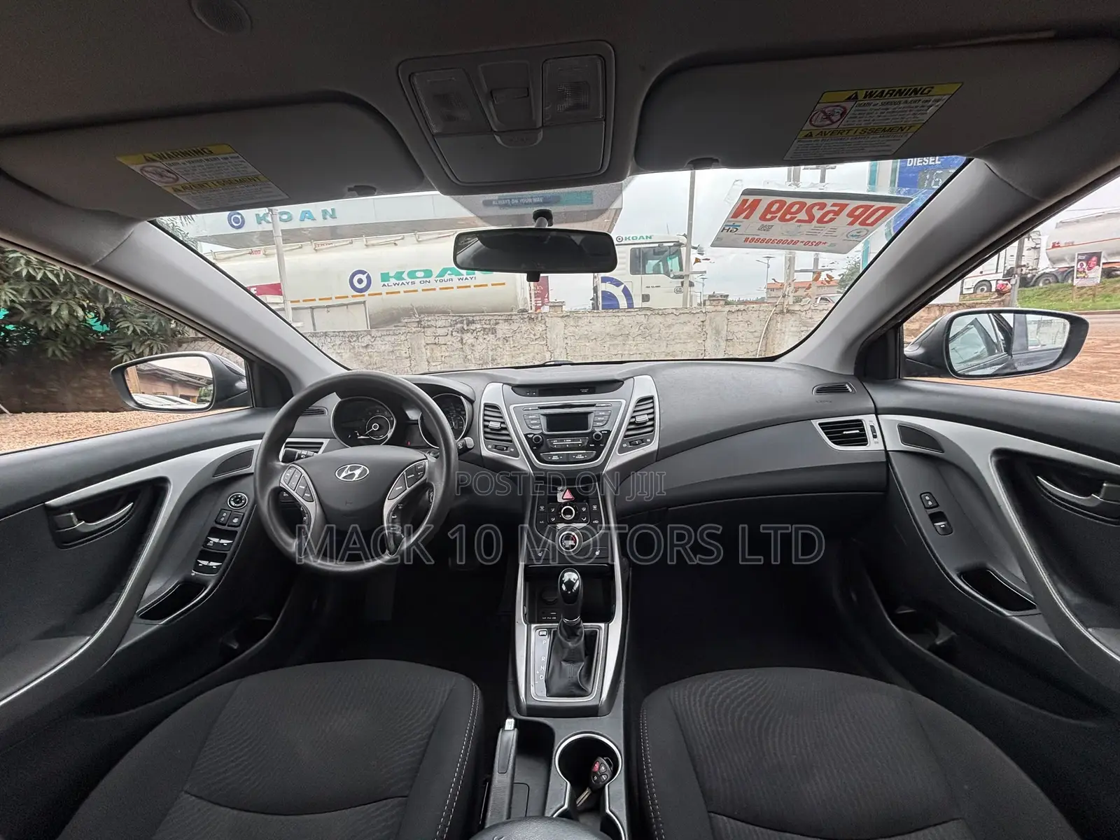 Hyundai Elantra SE 4dr Sedan (1.8L 4cyl 6A) 2015 Black