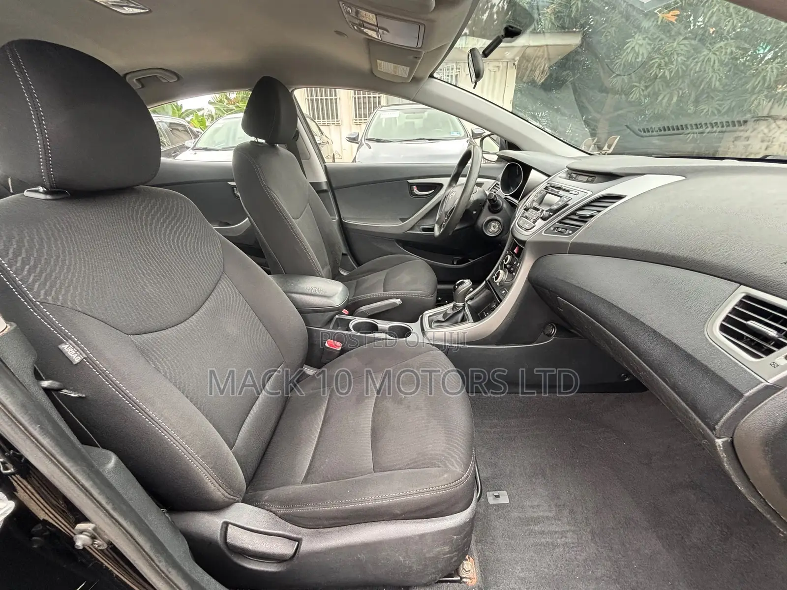 Hyundai Elantra SE 4dr Sedan (1.8L 4cyl 6A) 2015 Black