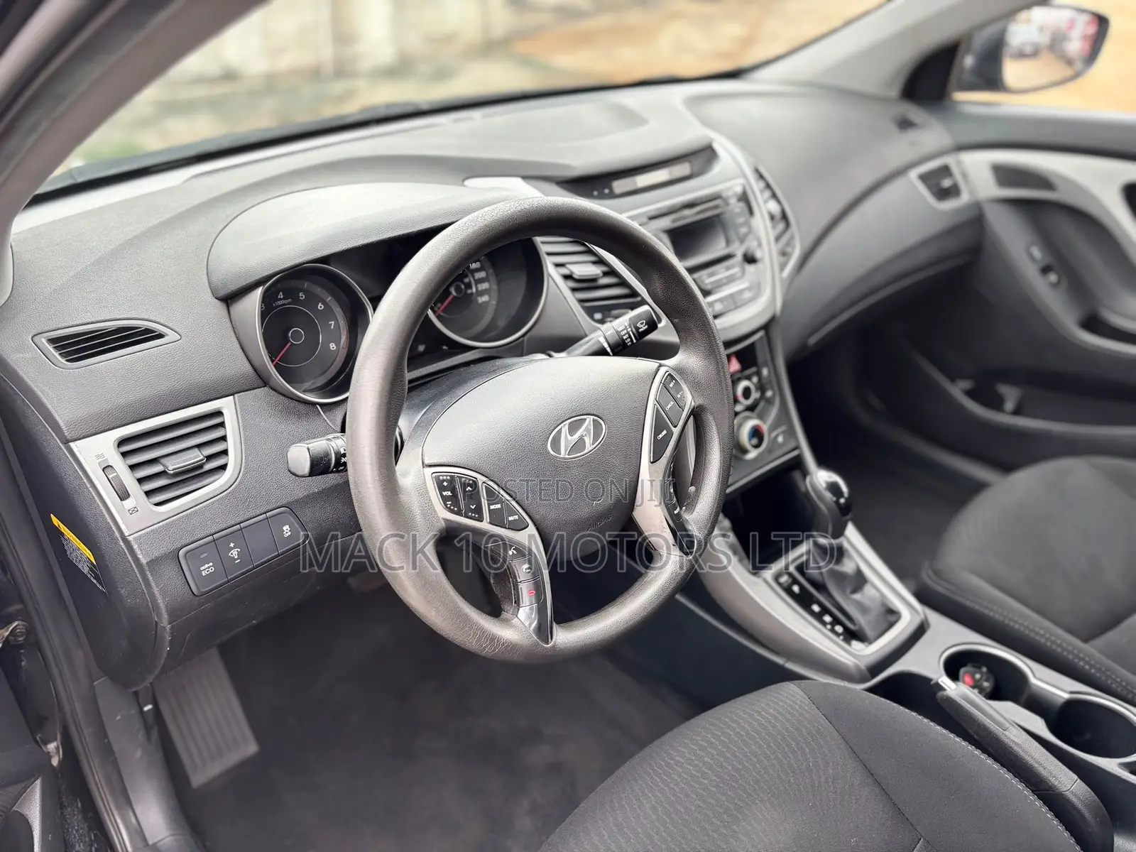 Hyundai Elantra SE 4dr Sedan (1.8L 4cyl 6A) 2015 Black