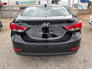 Hyundai Elantra SE 4dr Sedan (1.8L 4cyl 6A) 2015 Black