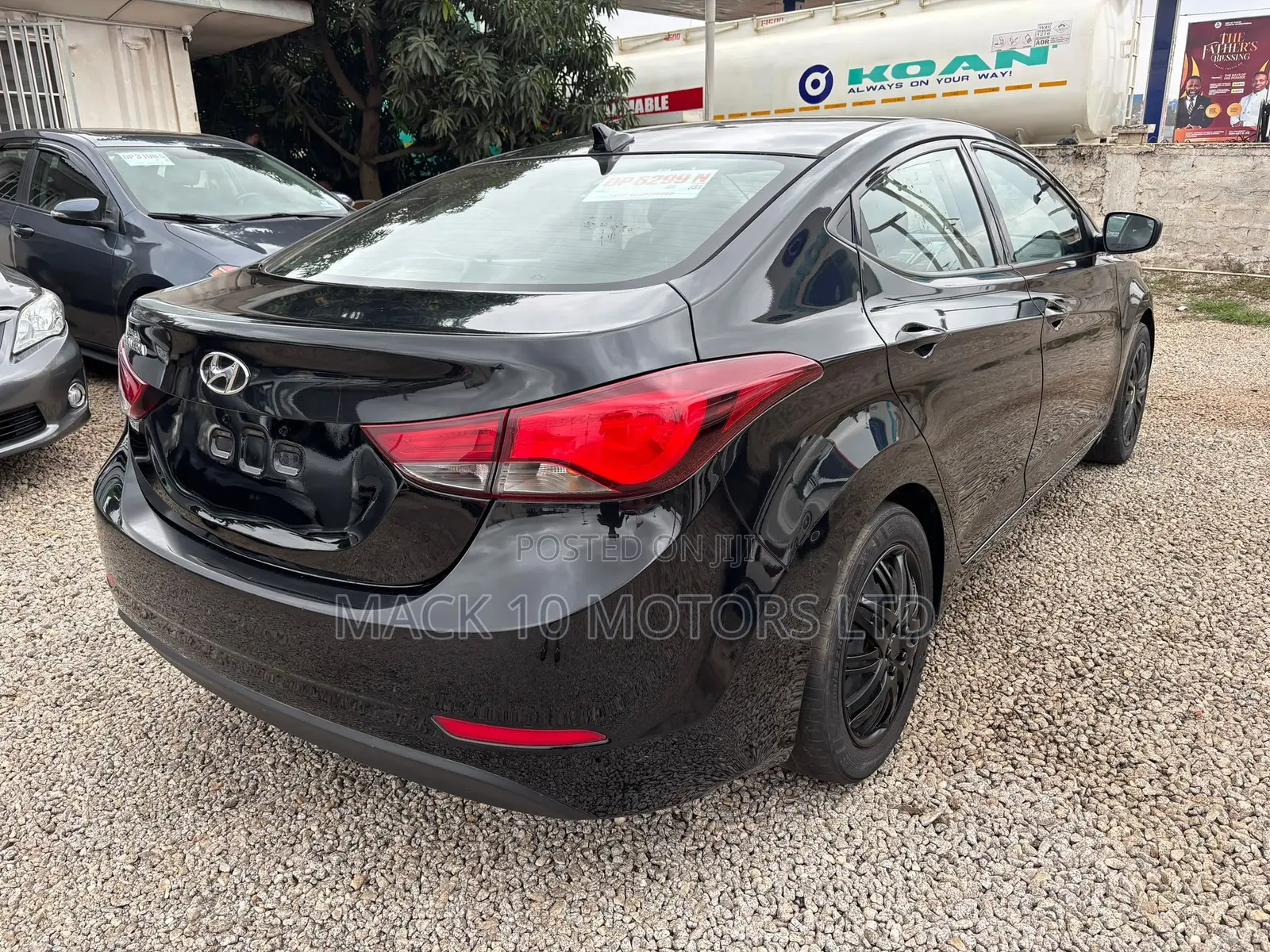 Hyundai Elantra SE 4dr Sedan (1.8L 4cyl 6A) 2015 Black