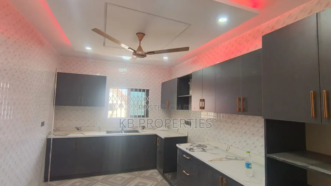 3bdrm Apartment in Kb Properties, Manet Junction for rent