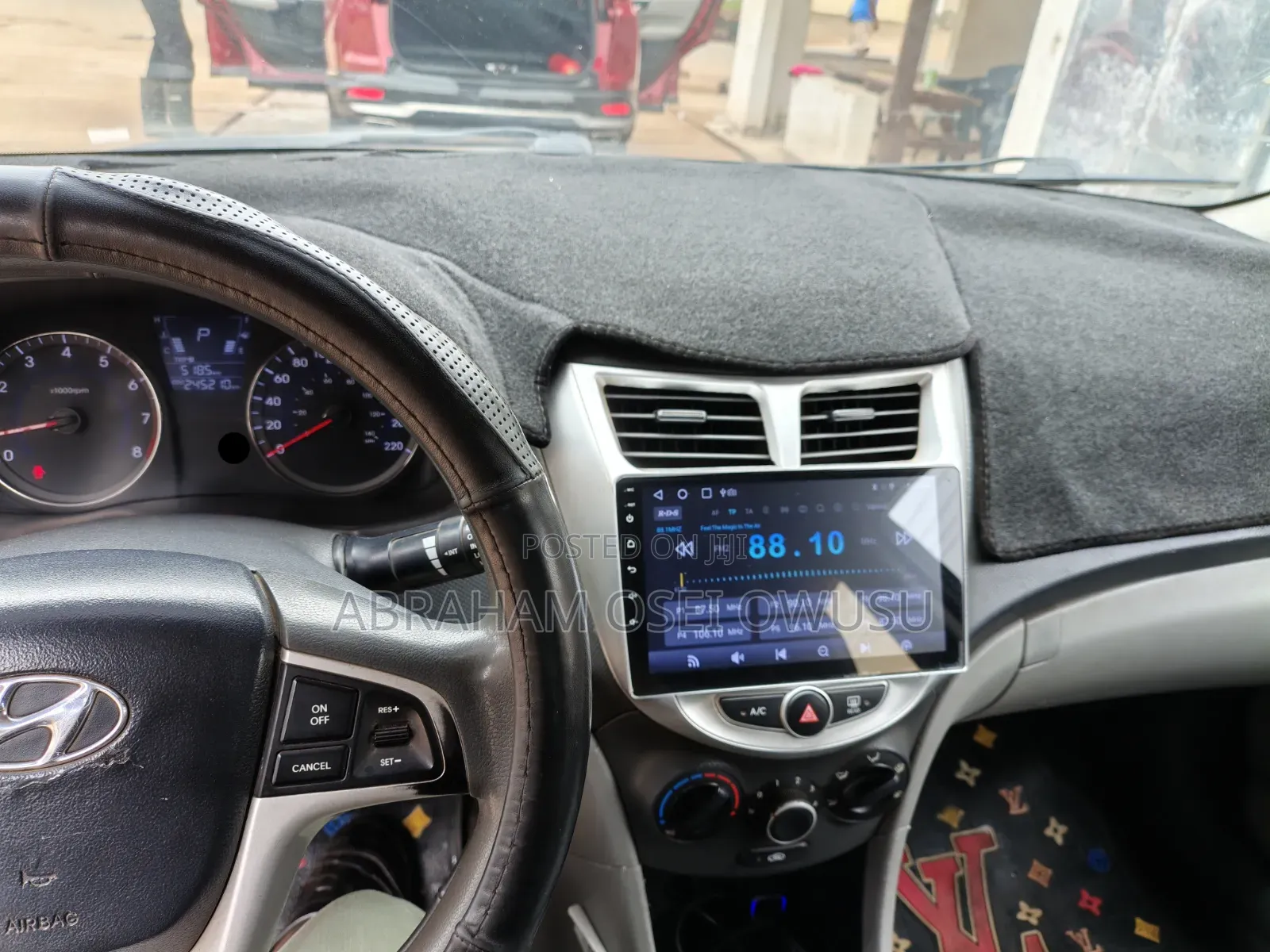 Hyundai Accent 2012 Black