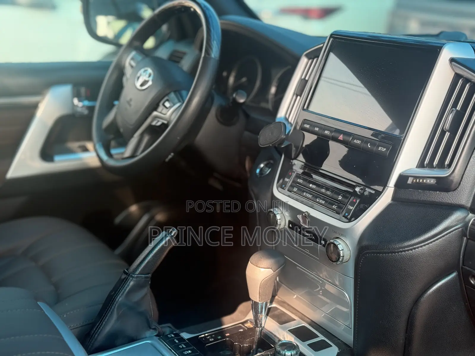 Toyota Land Cruiser 2015 Black