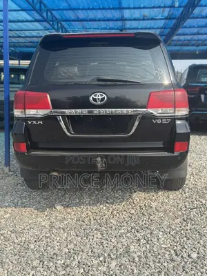 Toyota Land Cruiser 2015 Black