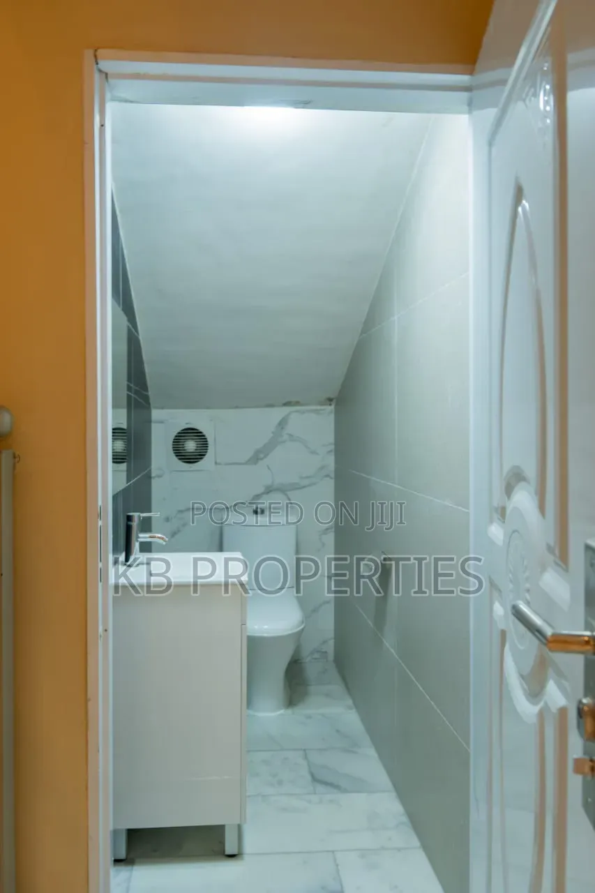 Furnished 4bdrm Apartment in Kb Properties, Manet Junction for rent