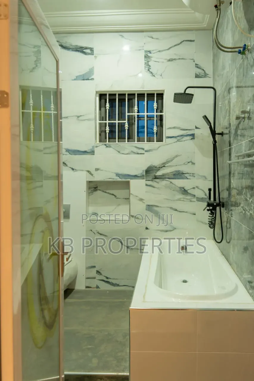 Furnished 4bdrm Apartment in Kb Properties, Manet Junction for rent