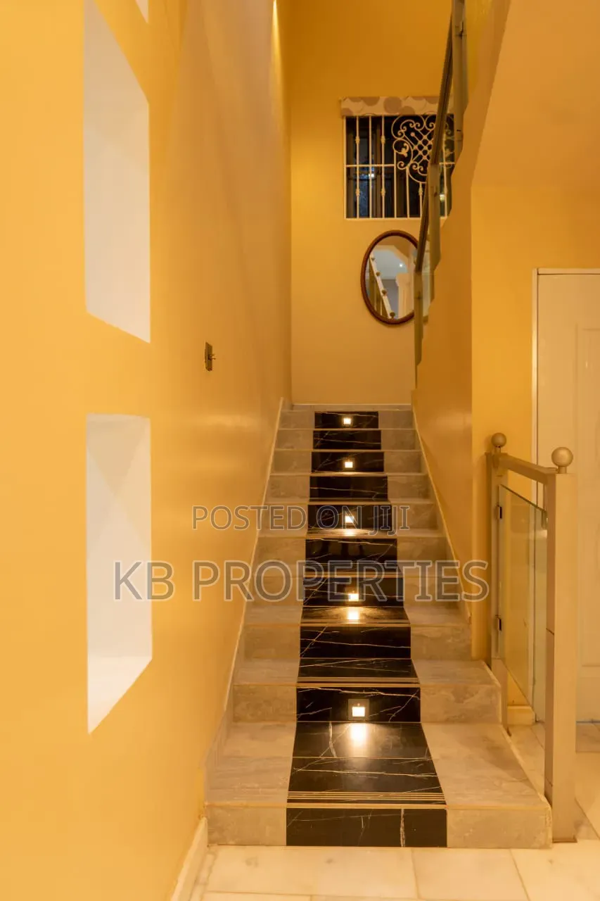 Furnished 4bdrm Apartment in Kb Properties, Manet Junction for rent