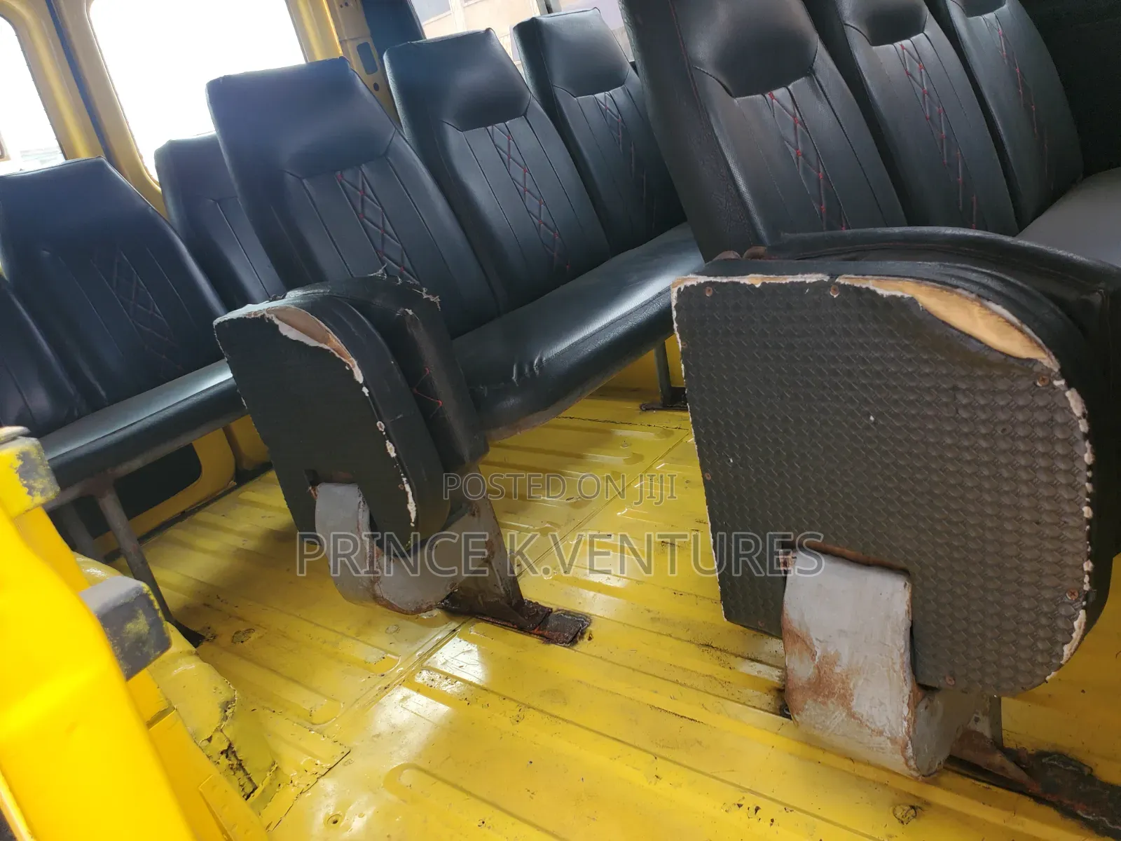 Ford Transit 2008 Yellow