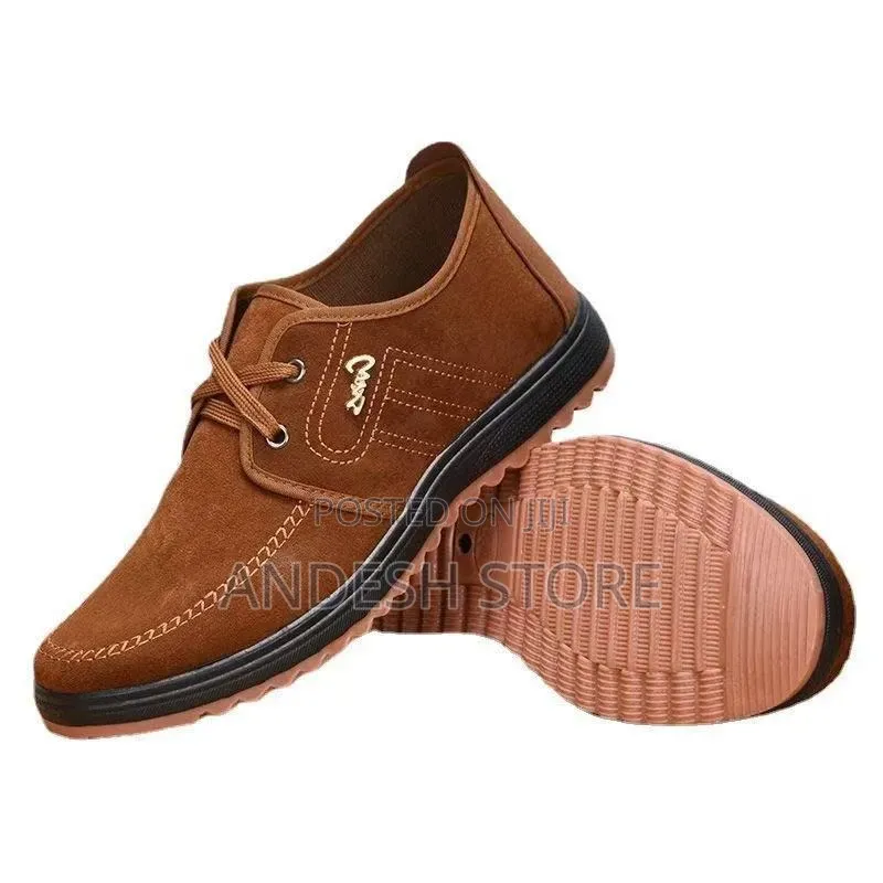 Men Sneakers Black and White Colour