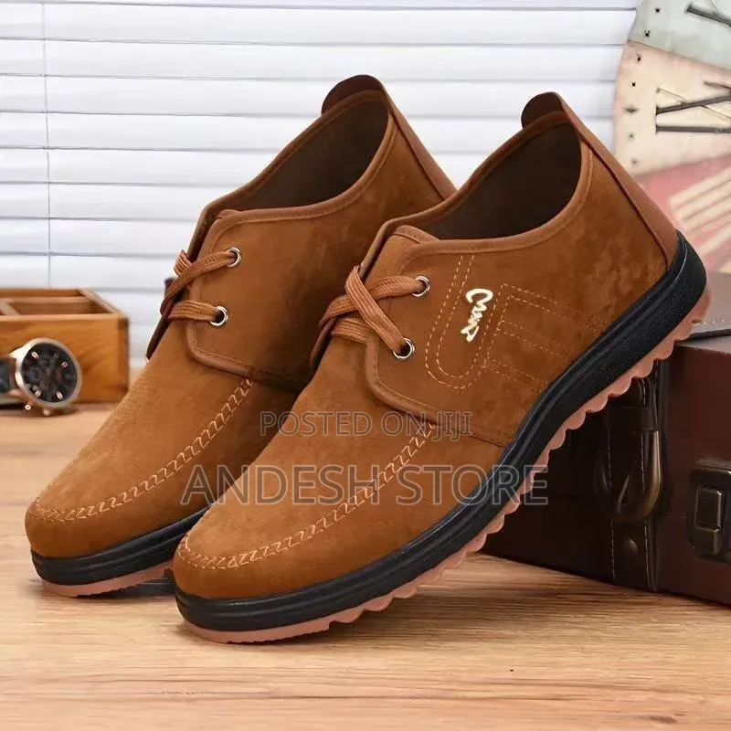 Men Sneakers Black and White Colour