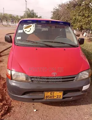 Toyota HiAce 2008 Red