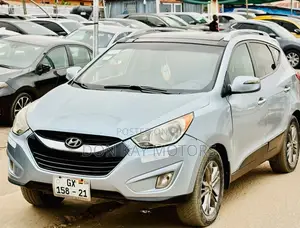 Hyundai Tucson Limited AWD 2013 Silver
