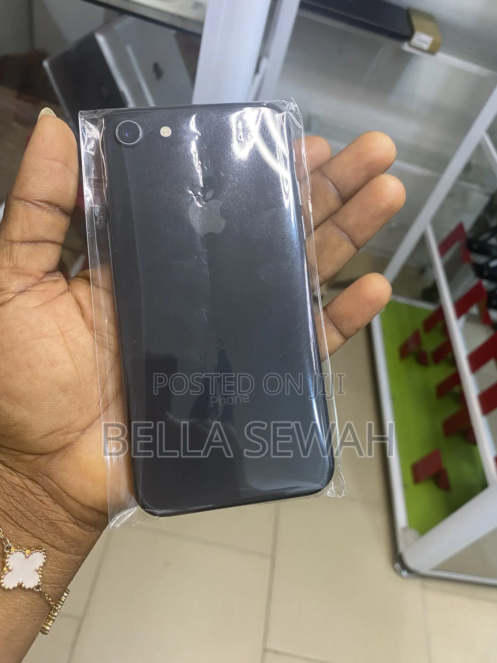 Apple iPhone 8 64 GB Black
