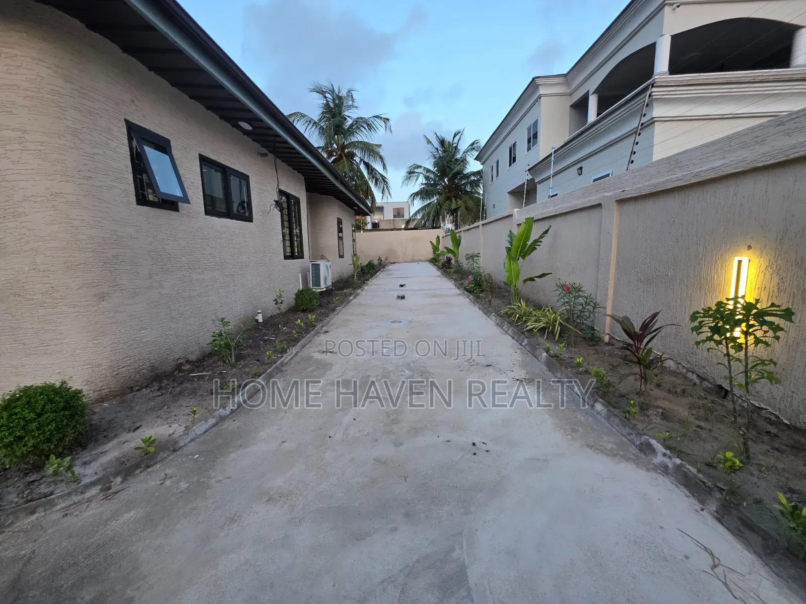 5bdrm House in Tse Addo, Tseaddo for rent