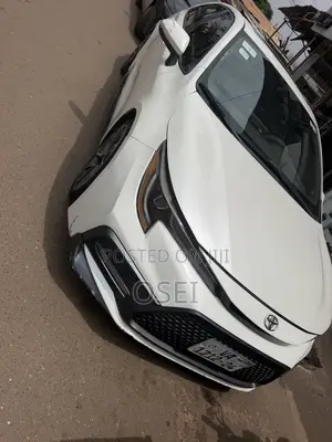 Toyota Corolla 2020 White