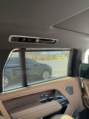 Land Rover Range Rover Autobiography 2024 Black