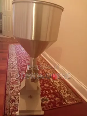 Manual Paste Filling Machine