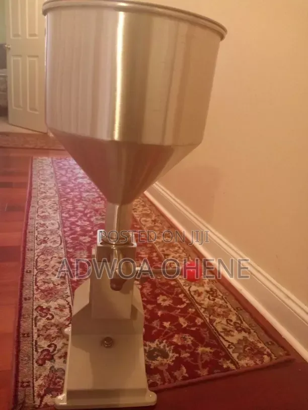 Manual Paste Filling Machine