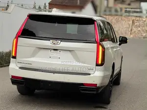 Cadillac Escalade 2023 White
