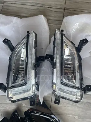 Hyundai Tucson 2019,2020,2021 Foglight and Covers Set
