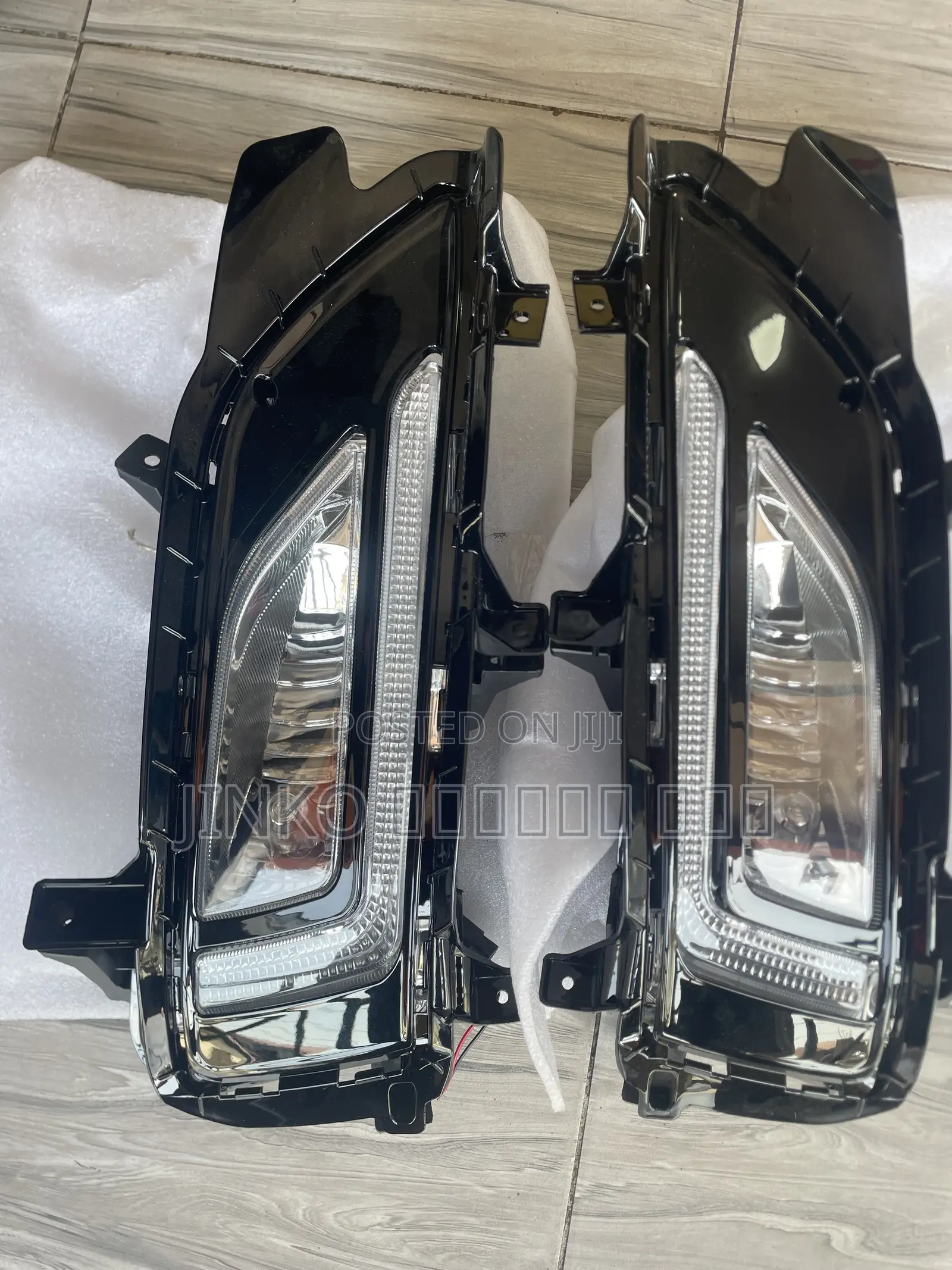 Hyundai Tucson 2019,2020,2021 Foglight and Covers Set