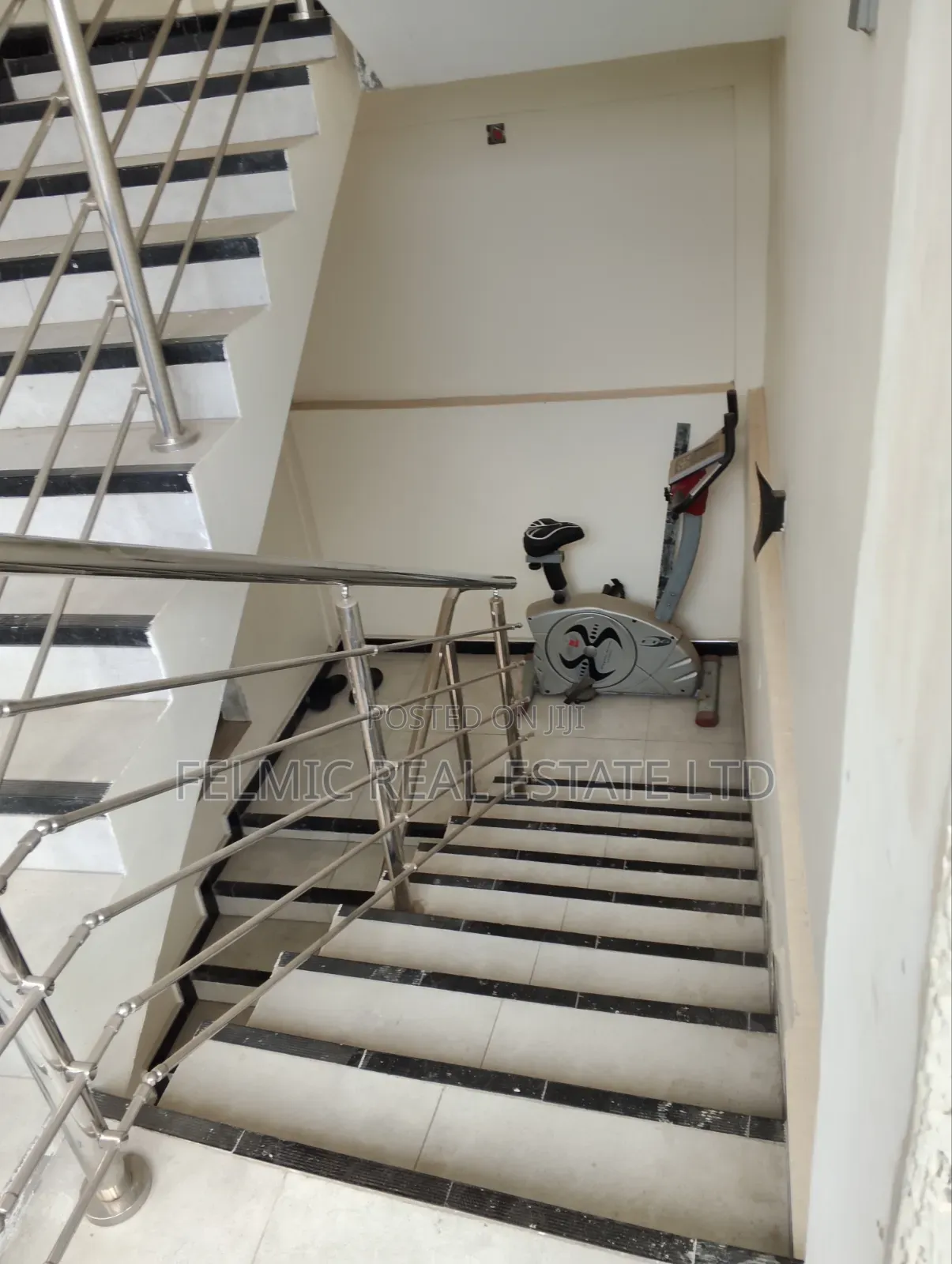 1bdrm Apartment in Capital Hill, Last Stop for rent