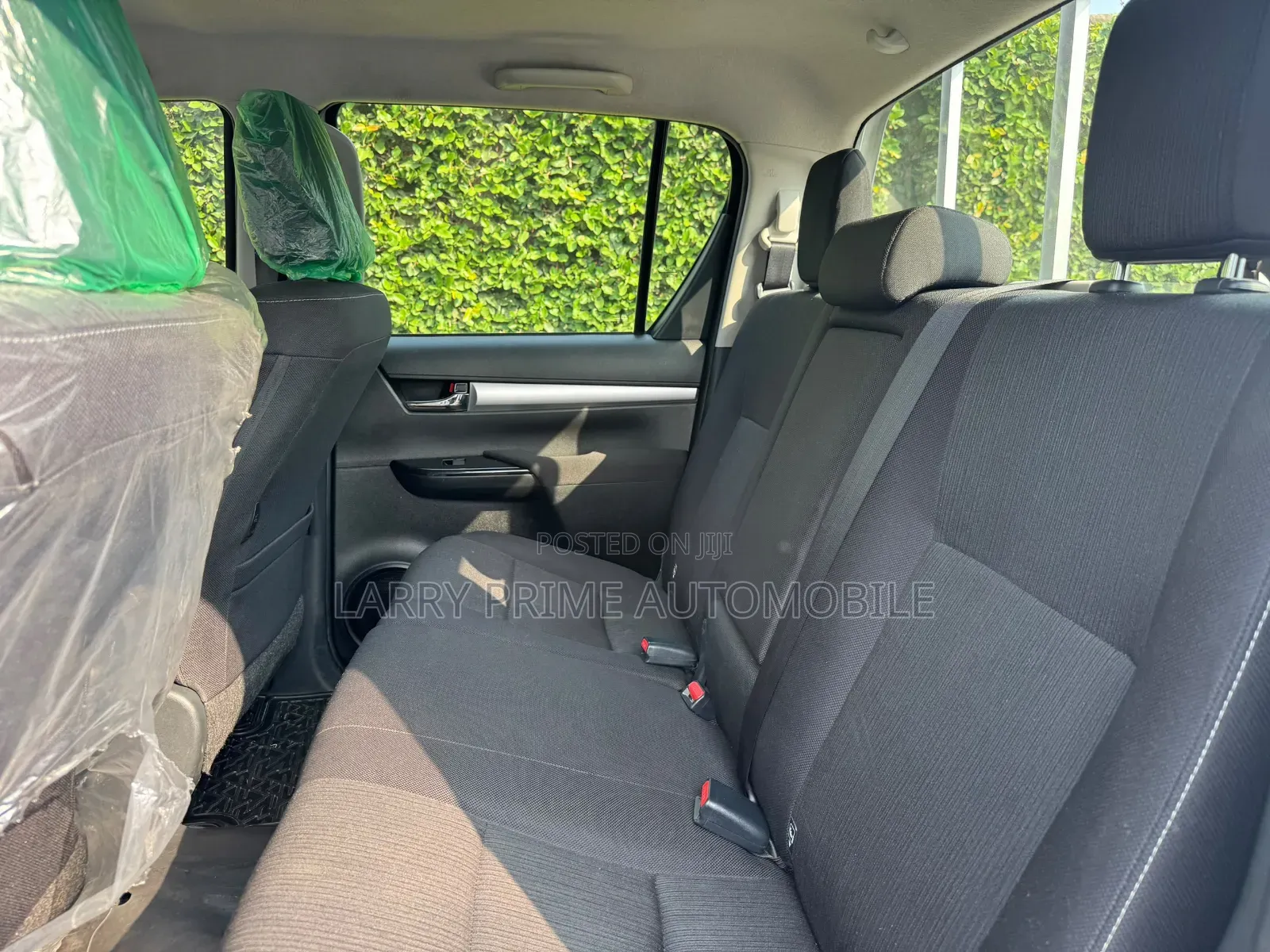 Toyota Hilux 2025 Gray
