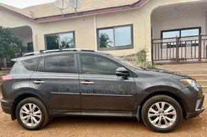 Toyota RAV4 Limited AWD (2.5L 4cyl 6A) 2016 Gray