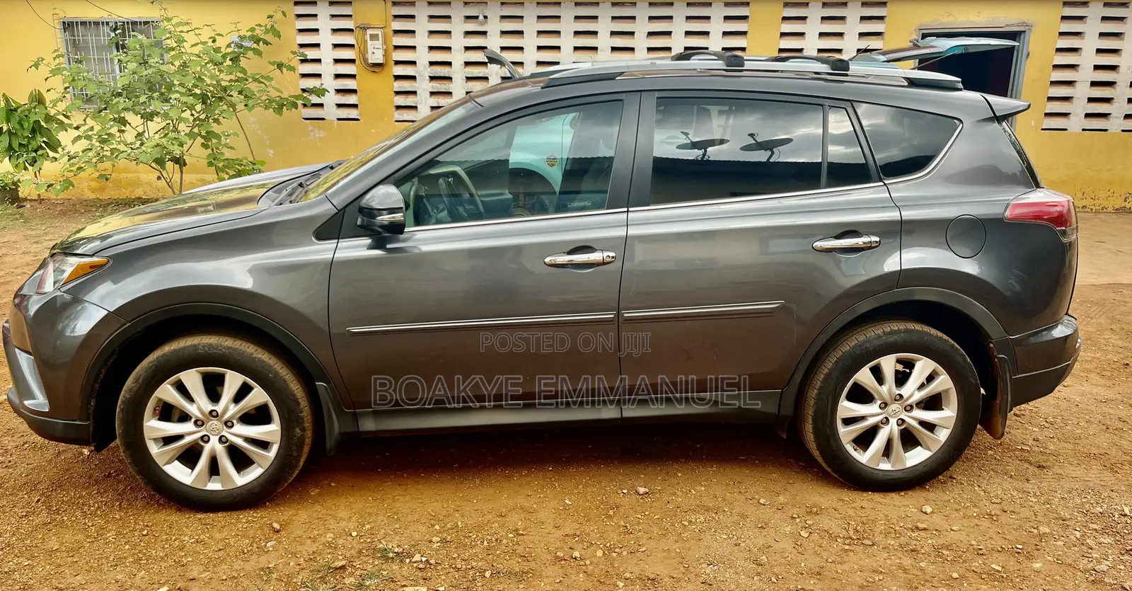 Toyota RAV4 Limited AWD (2.5L 4cyl 6A) 2016 Gray