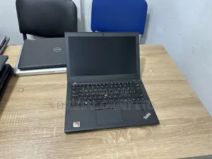 Laptop Lenovo ThinkPad X270 8GB AMD A8 SSD 256GB