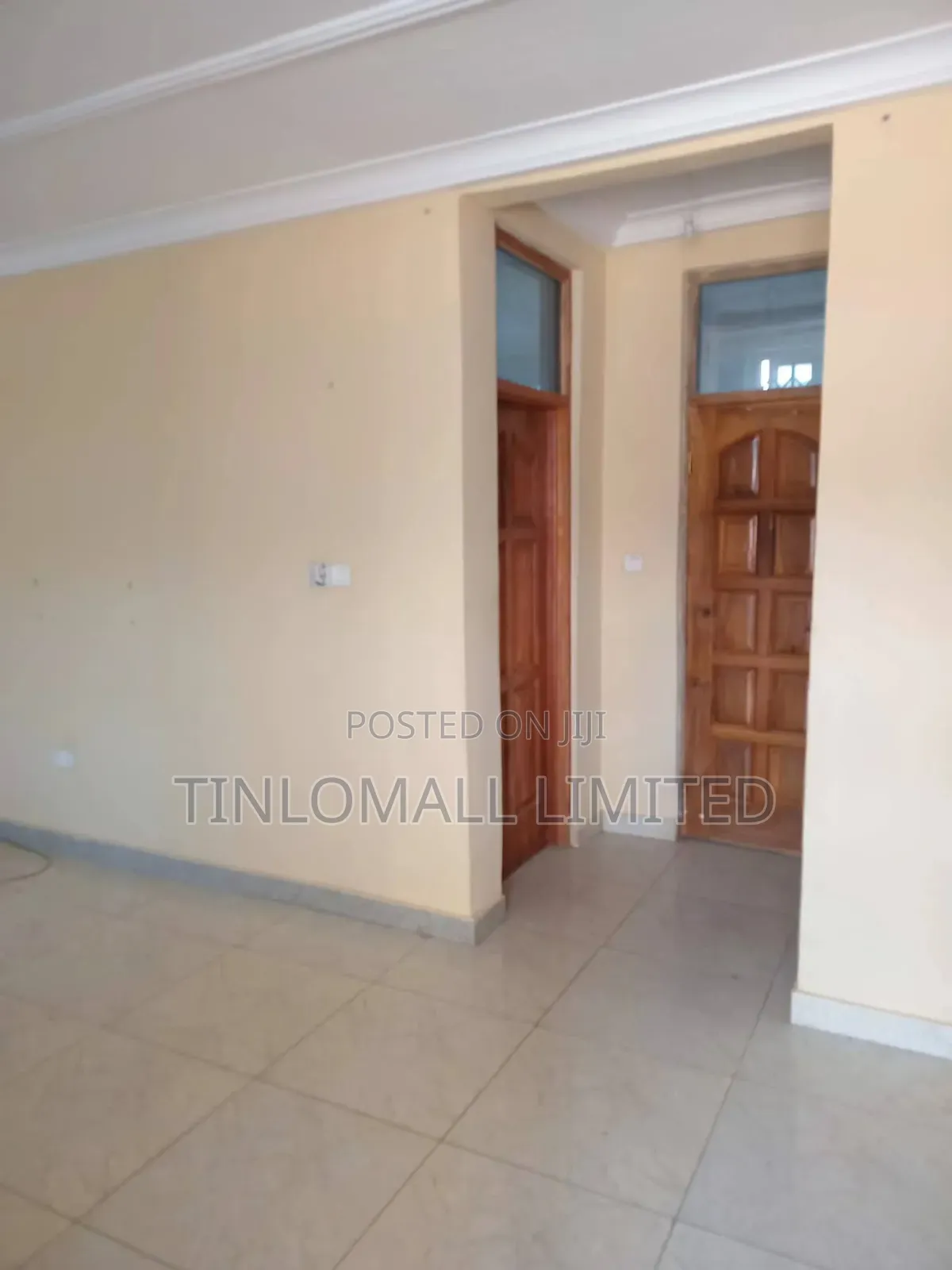 1bdrm House in Tinlomall, Ledzokuku-Krowor for rent