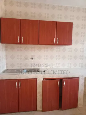 1bdrm House in Tinlomall, Ledzokuku-Krowor for rent