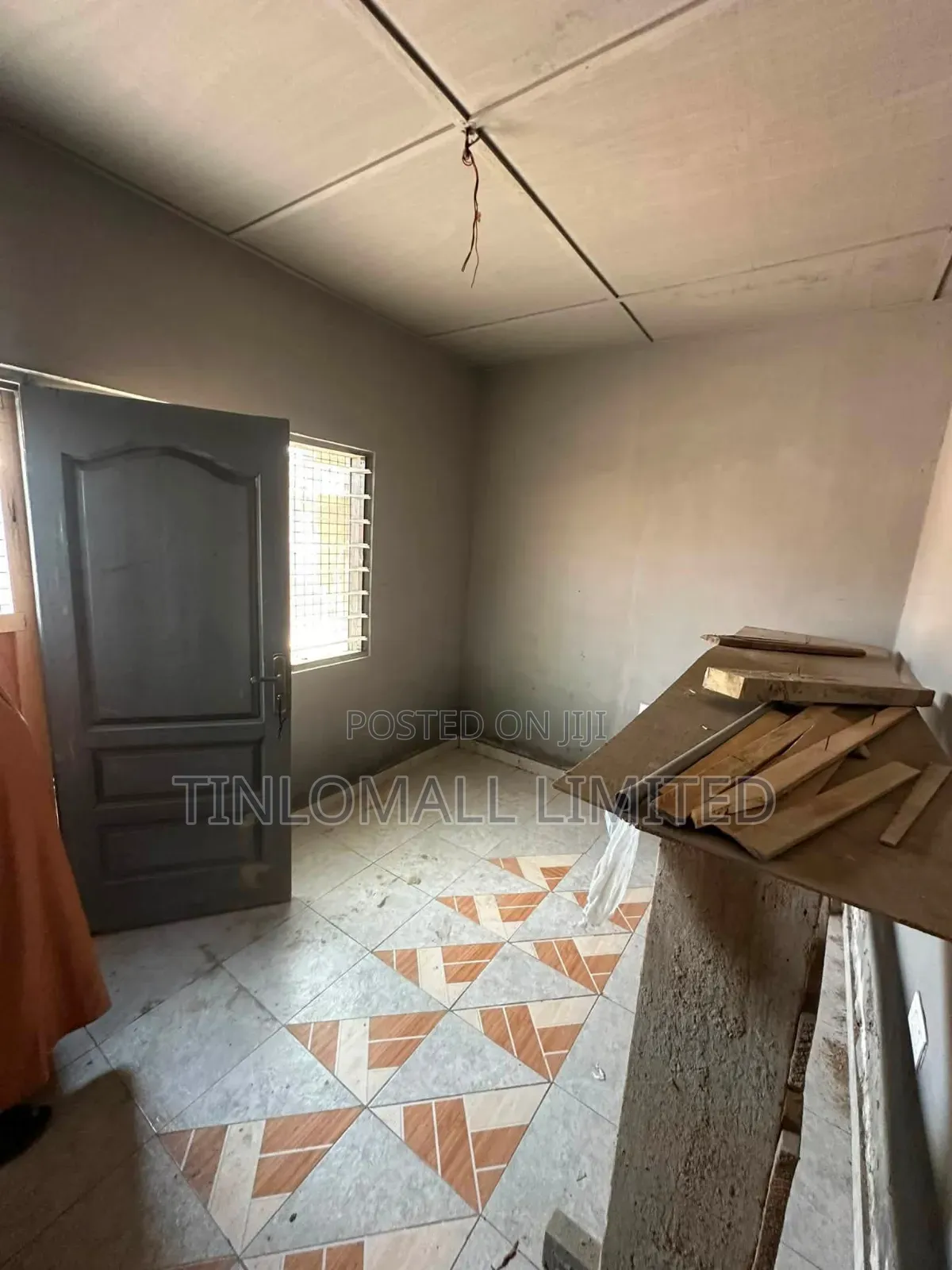 1bdrm House in Tinlomall, Ledzokuku-Krowor for rent