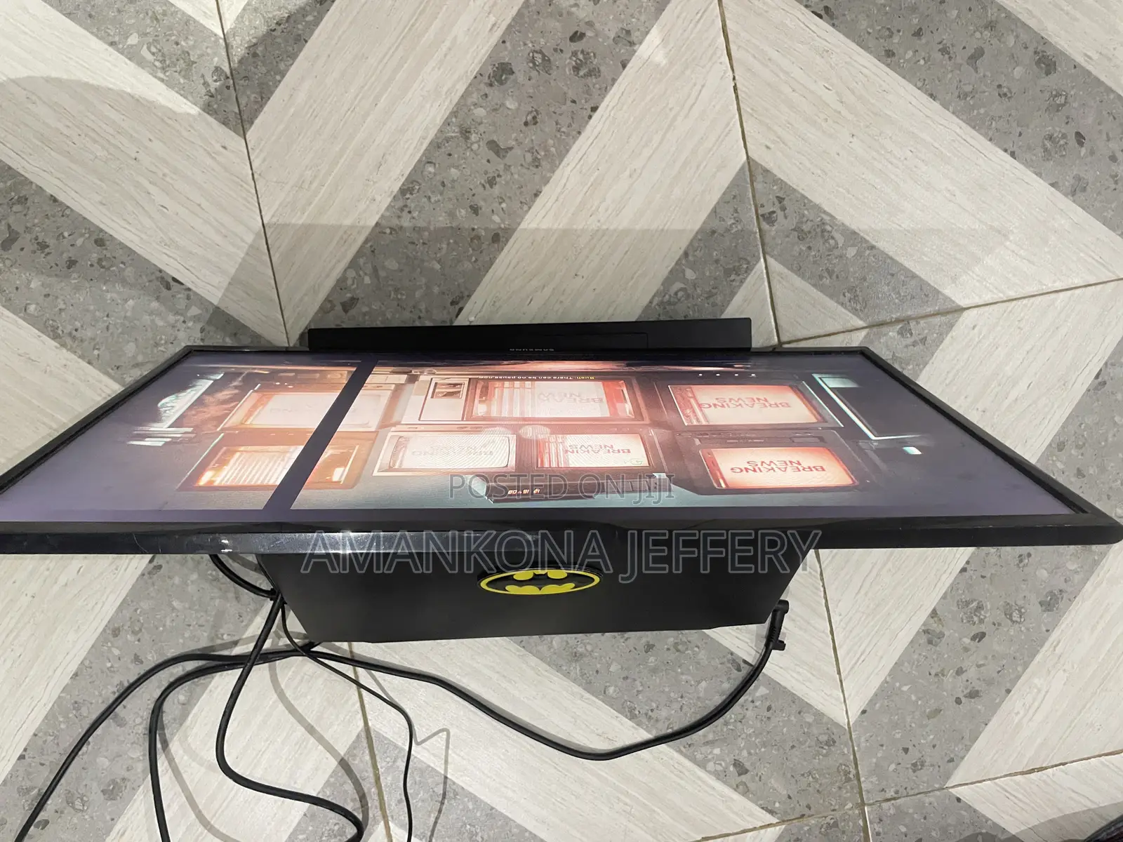 Samsung Monitor – Working Perfectly – Black Line on Screen
