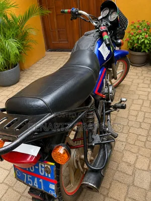 Bajaj Boxer 2018 Blue