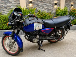 Bajaj Boxer 2018 Blue